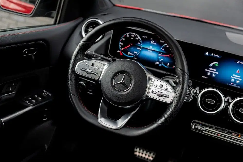 Mercedes-Benz B-Klasse 180 Bus. Sol. AMG uit 2019, foto 9