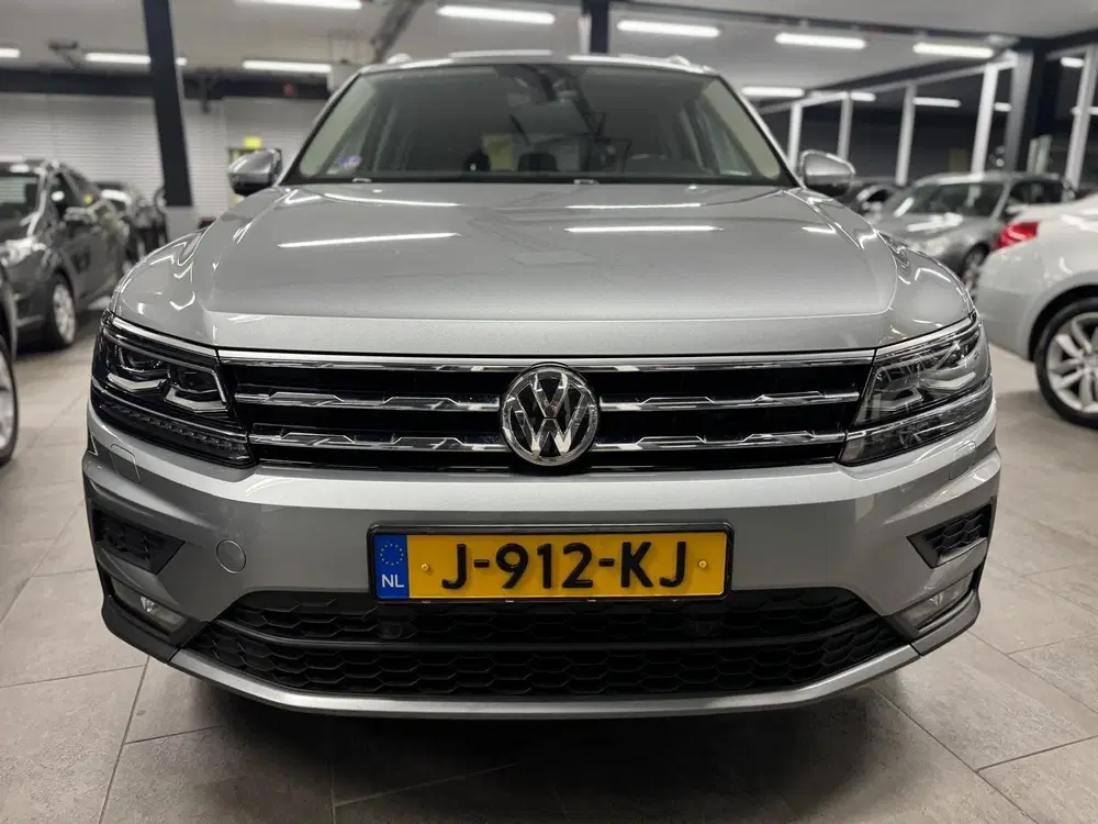 Volkswagen Tiguan Allspace 1.5 TSI Highline Business R 7p. N uit 2020