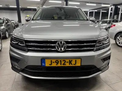 Volkswagen Tiguan Allspace 1.5 TSI Highline Business R 7p. N uit 2020