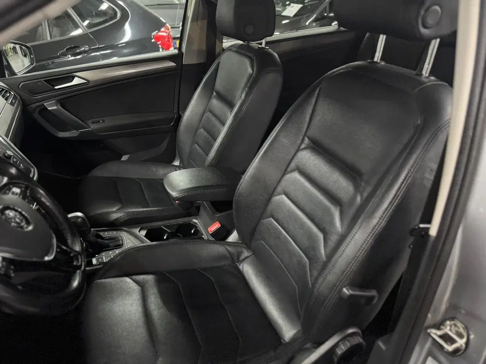 Volkswagen Tiguan Allspace 1.5 TSI Highline Business R 7p. N uit 2020, foto 15