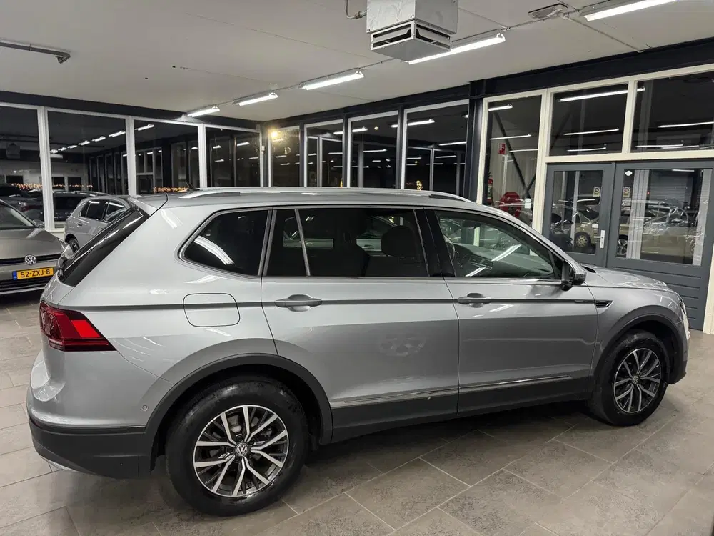 Volkswagen Tiguan Allspace 1.5 TSI Highline Business R 7p. N uit 2020, foto 3