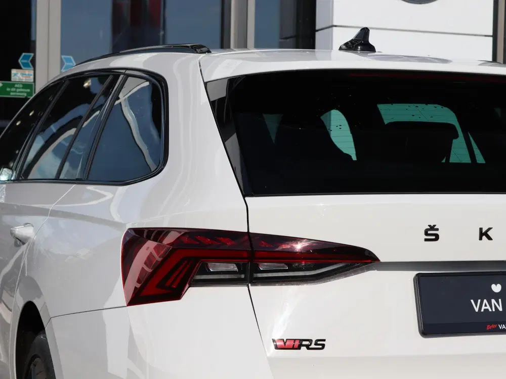 Skoda Octavia 1.4 TSI RS 245 pk DSG iV PHEV Business uit 2023, foto 10