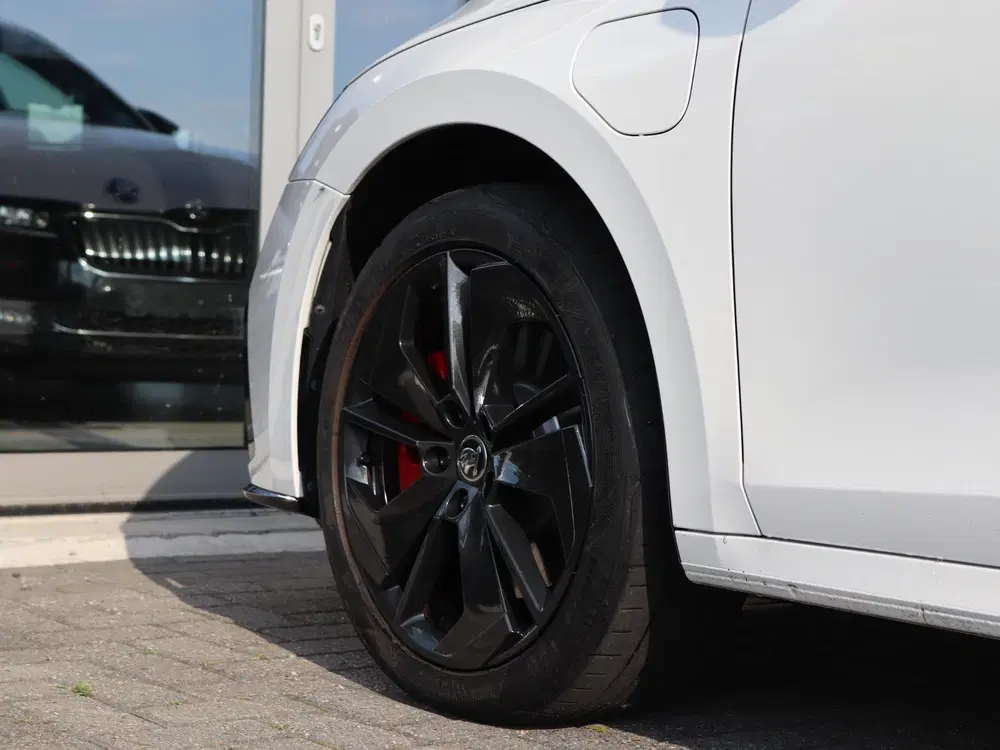 Skoda Octavia 1.4 TSI RS 245 pk DSG iV PHEV Business uit 2023, foto 7