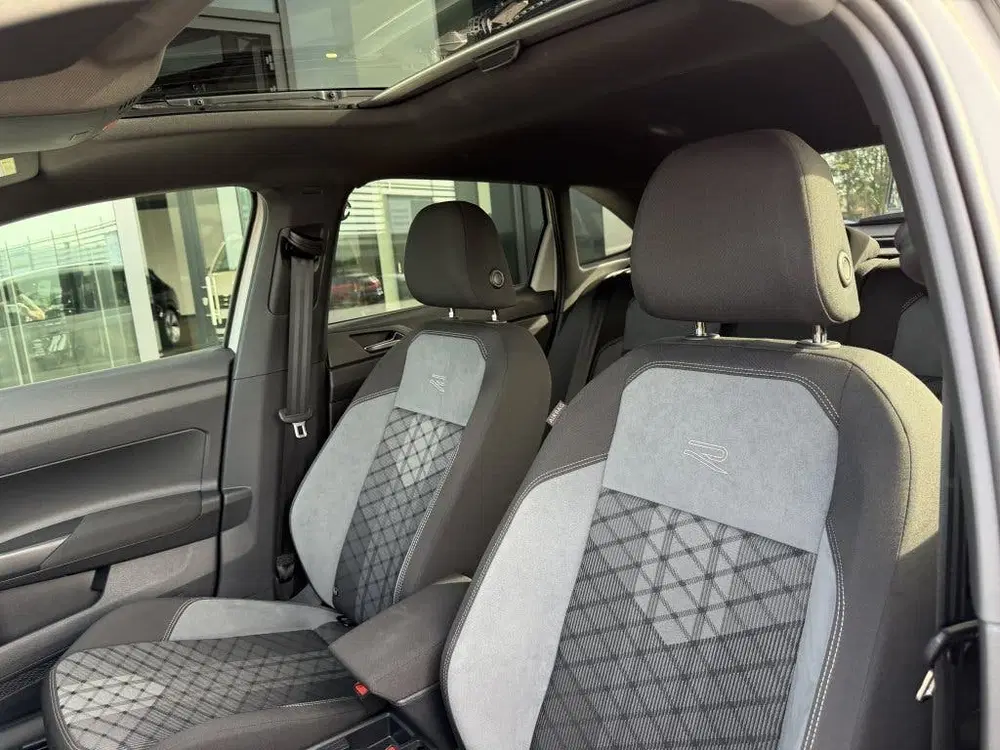 Volkswagen Taigo 1.5 TSI R-Line Edition uit 2026, foto 9