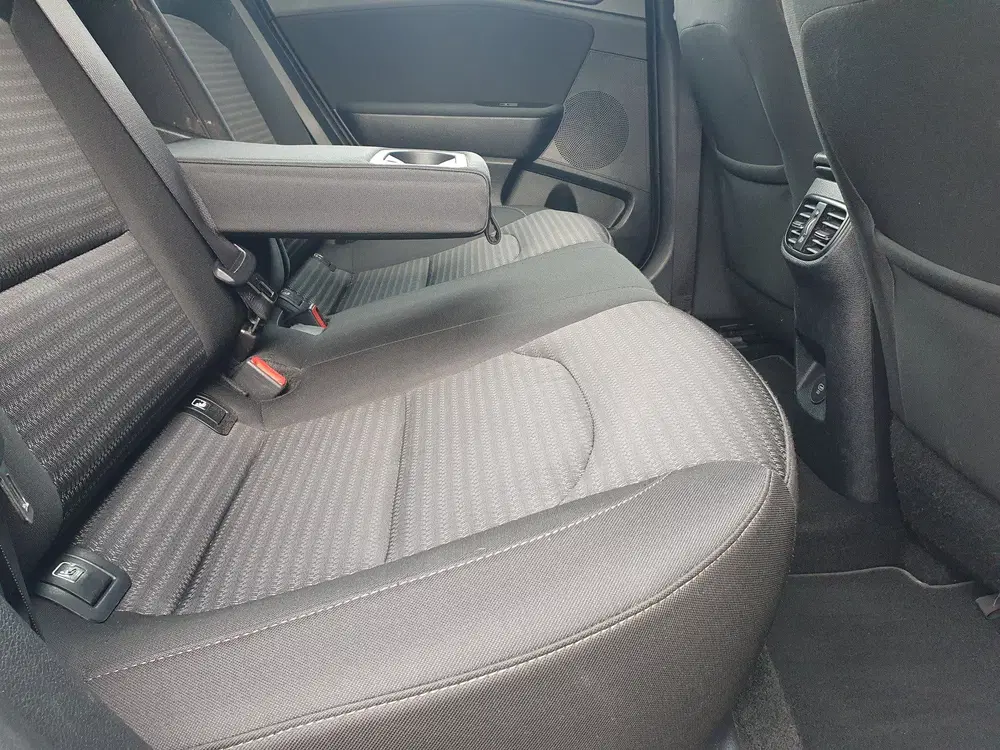 Kia Ceed 1.0 T-GDi DynamicLine NAVI uit 2023, foto 5