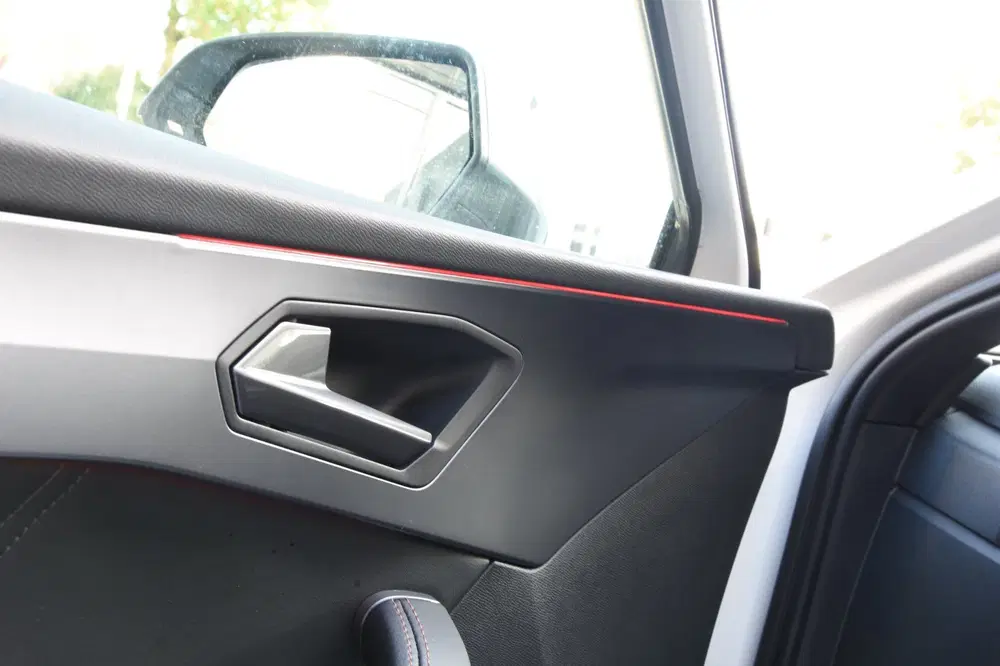 Cupra Leon 1.4 e-Hybrid 245 *Pano*Keyless*Elek. uit 2021, foto 11
