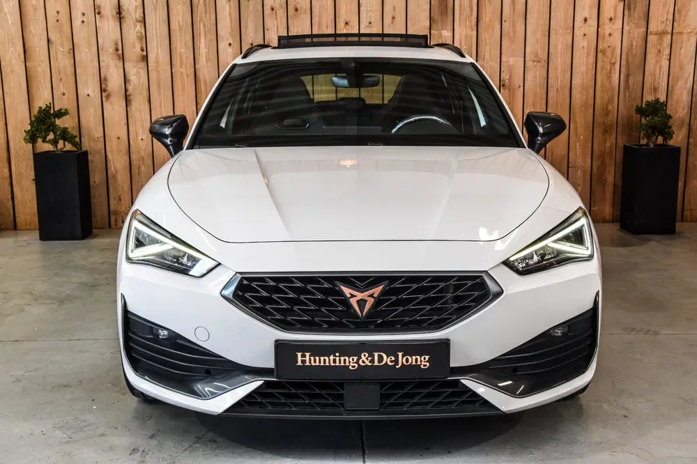 Cupra Leon 1.4 e-Hybrid 245 *Pano*Keyless*Elek. uit 2021, foto 5