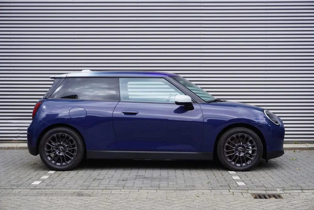 Mini Cooper SE E Favoured Trim uit 2026, foto 4