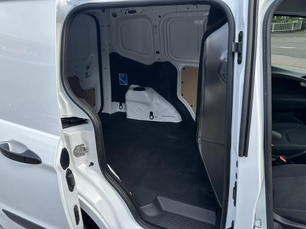 Ford Transit Courier 1.0 EcoBoost 100PK Trend NweDistributie uit 2021, foto 13