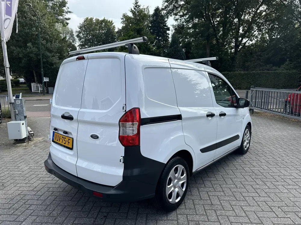 Ford Transit Courier 1.0 EcoBoost 100PK Trend NweDistributie uit 2021, foto 4