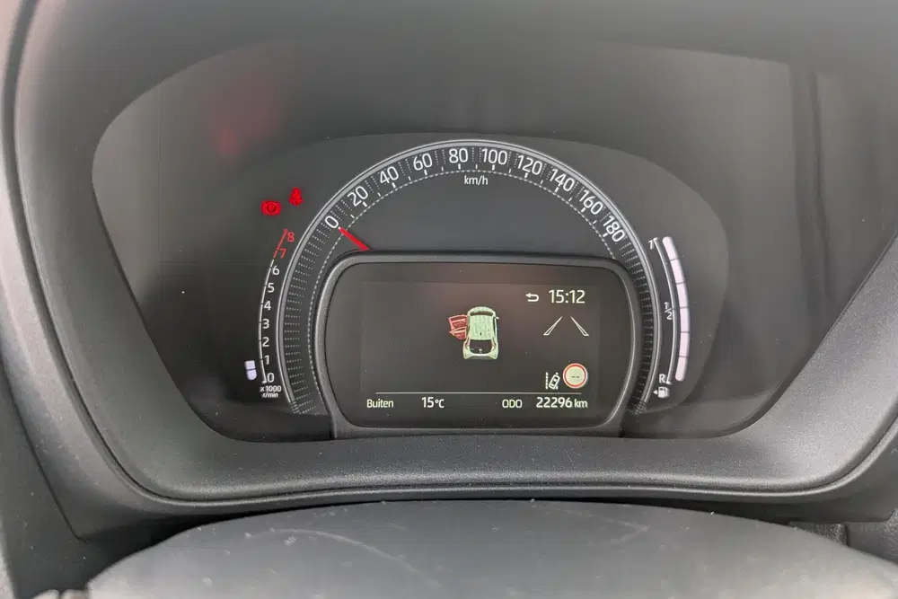 Toyota Aygo X 1.0 VVT-i MT Play uit 2024, foto 12