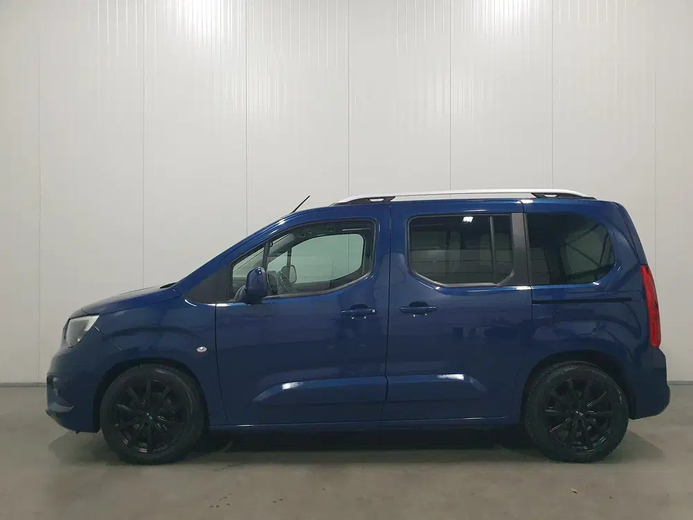 Opel Combo 1.2 Turbo L1H1 Edition PANO uit 2019, foto 6