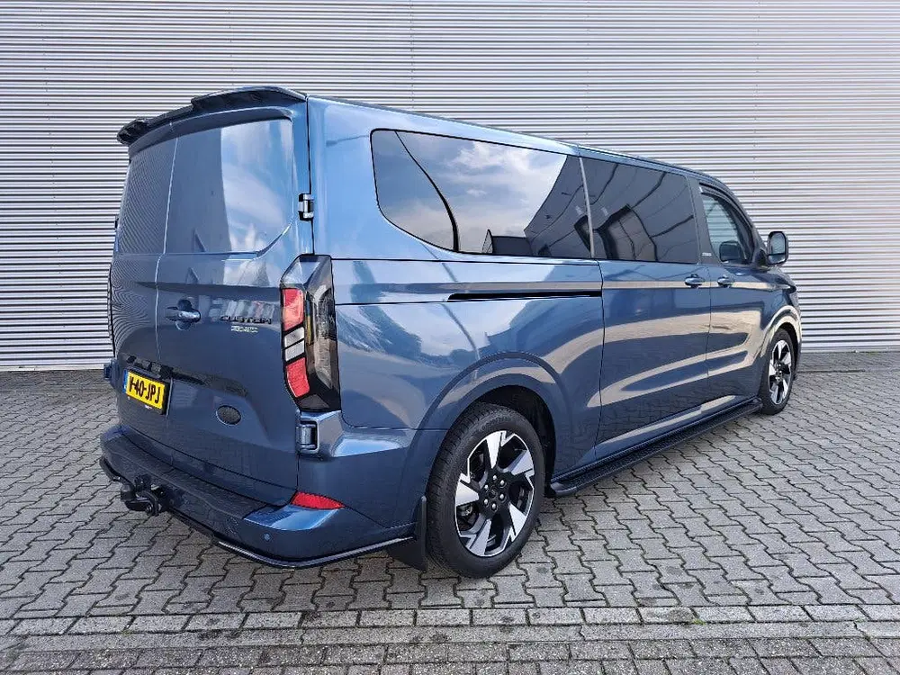 Ford Transit Custom 2.0 Special Edition 136pk L2h1 AUT 2024 uit 2024, foto 3