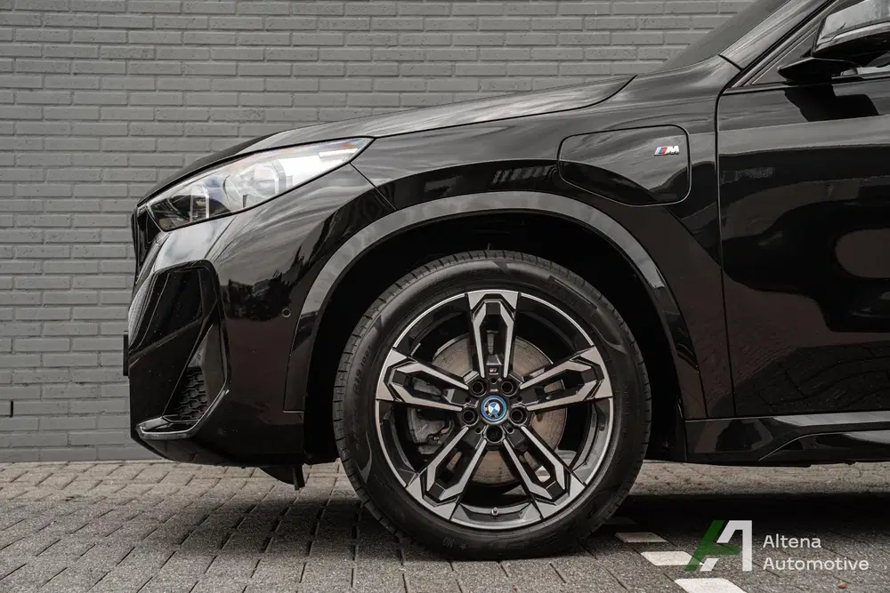 BMW X1 xDrive30e M-sport uit 2023, foto 3
