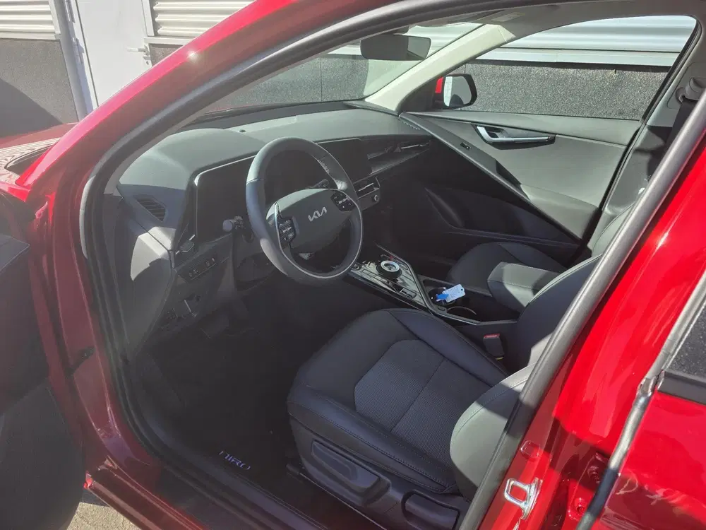 Kia Niro DynamicLine ACTIE KOOIJMANIA Direct meerde uit 2026, foto 12