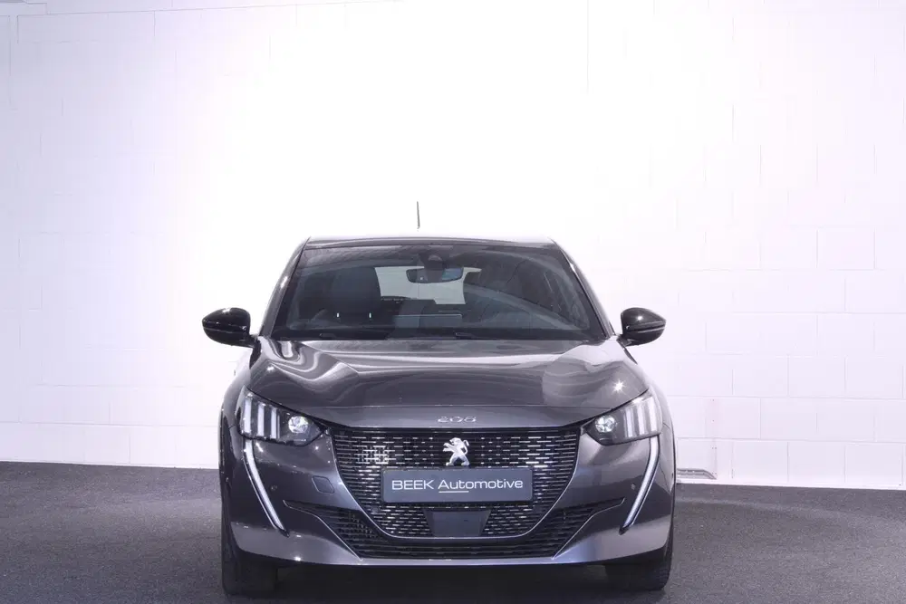 Peugeot 208 1.2 PureTech GT uit 2021, foto 6
