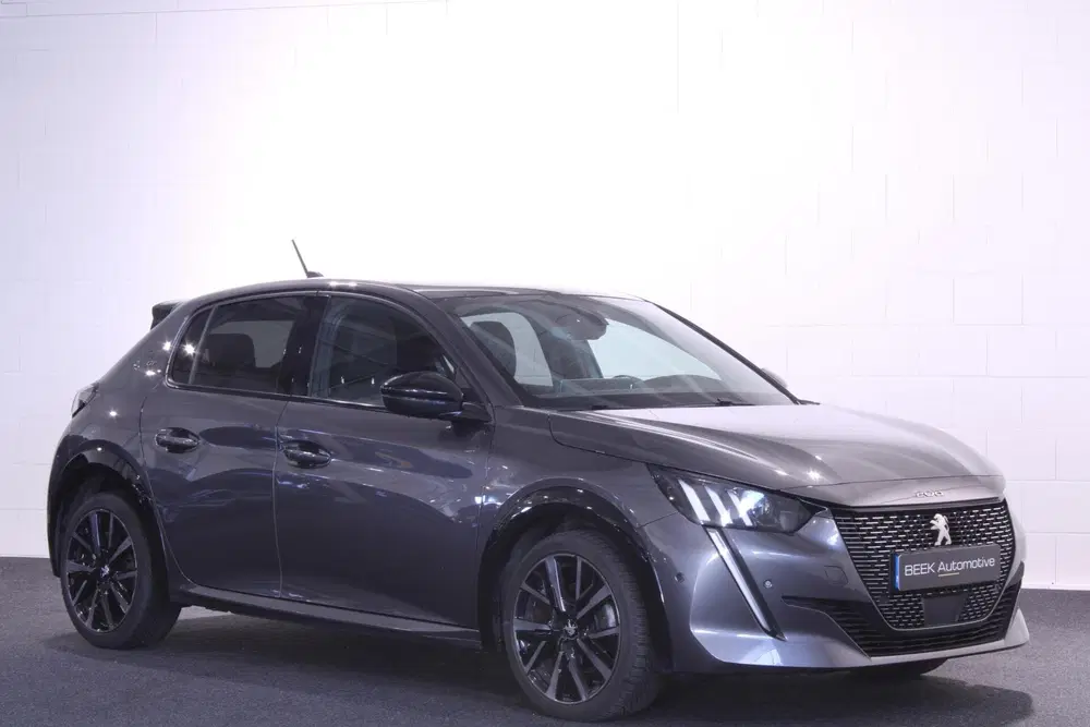 Peugeot 208 1.2 PureTech GT uit 2021, foto 8