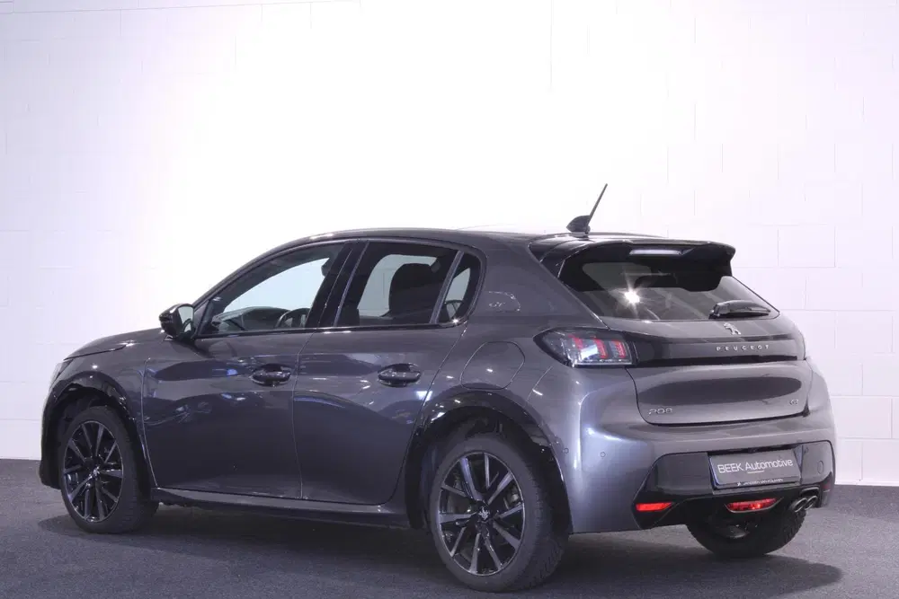 Peugeot 208 1.2 PureTech GT uit 2021, foto 9