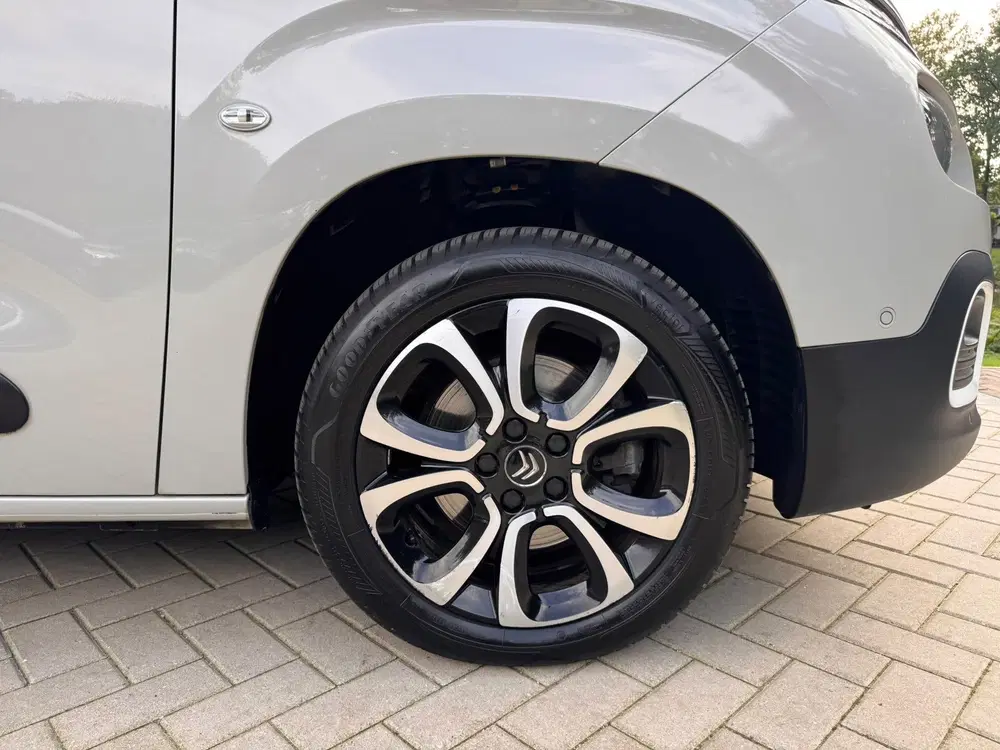 Citroën Berlingo Citroen BERLINGO 1.2 PureTech Shine uit 2019, foto 10