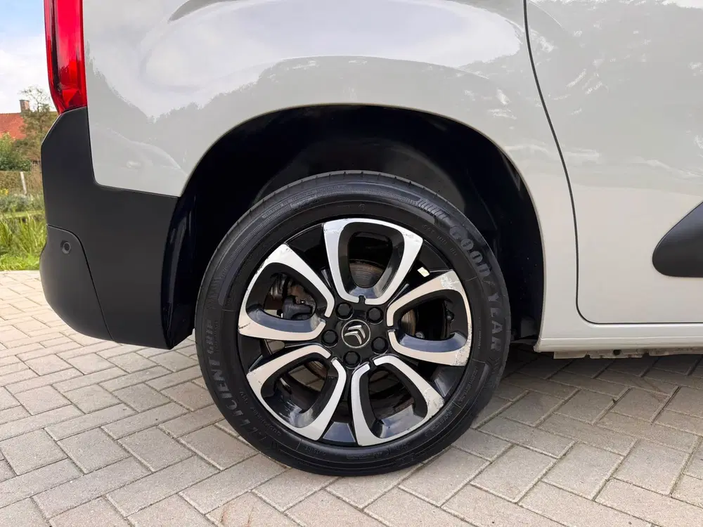 Citroën Berlingo Citroen BERLINGO 1.2 PureTech Shine uit 2019, foto 9