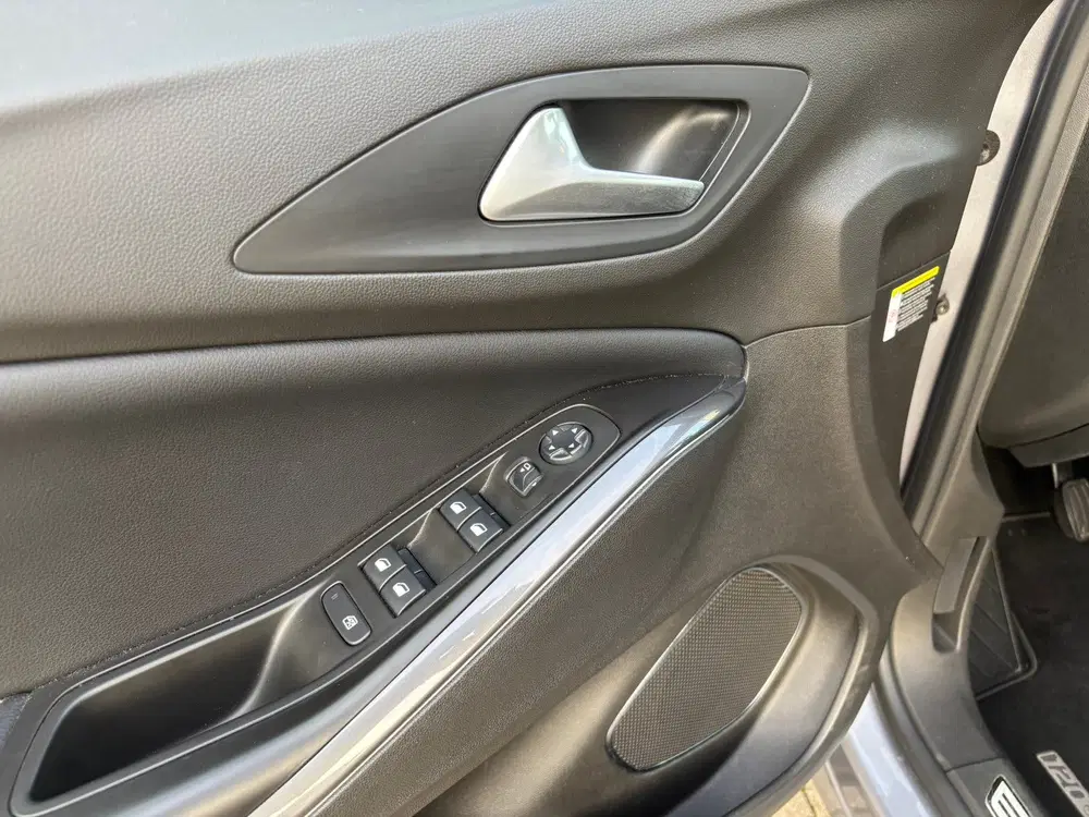 Opel Grandland 1.2 Turbo 130pk 120Jaar Edition uit 2019, foto 11