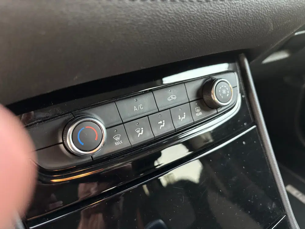 Opel Grandland 1.2 Turbo 130pk 120Jaar Edition uit 2019, foto 14