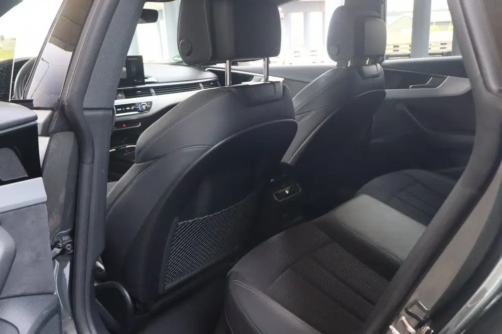Audi A5 35 TFSI S edition uit 2022, foto 14