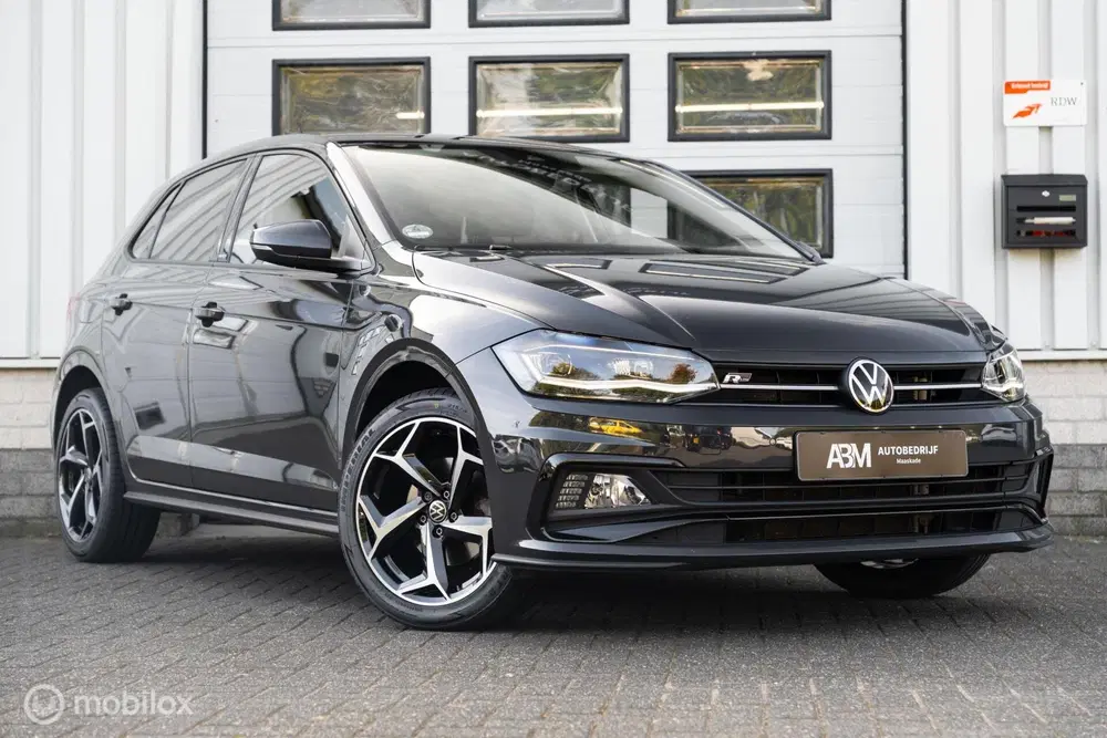 Volkswagen Polo 1.0 TSI DSG R-LINE VIRTUAL ACC NAVI LED CA uit 2020