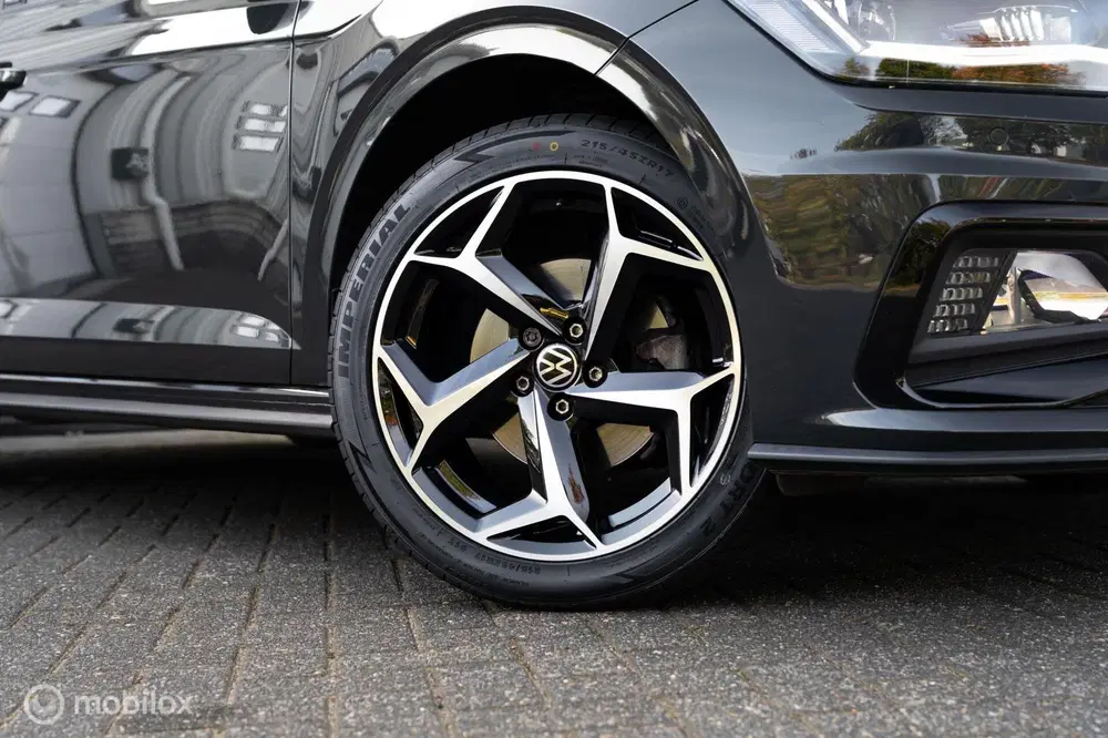 Volkswagen Polo 1.0 TSI DSG R-LINE VIRTUAL ACC NAVI LED CA uit 2020, foto 8