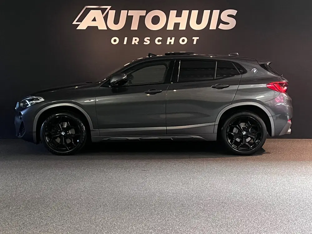 BMW X2 SDrive20i High Executive M Edition Pano uit 2019, foto 5