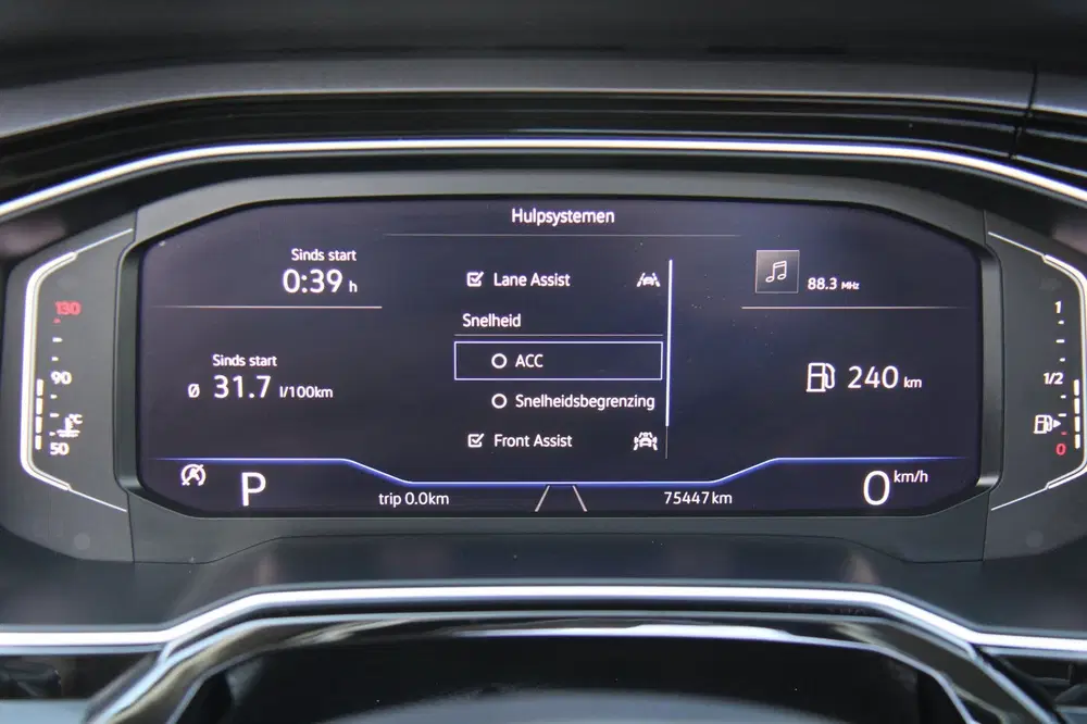 Volkswagen Taigo 1.5 TSI Style DSG Pano Virtual Trekhaak uit 2022, foto 11