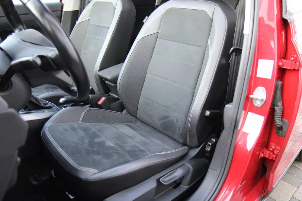 Volkswagen Taigo 1.5 TSI Style DSG Pano Virtual Trekhaak uit 2022, foto 8