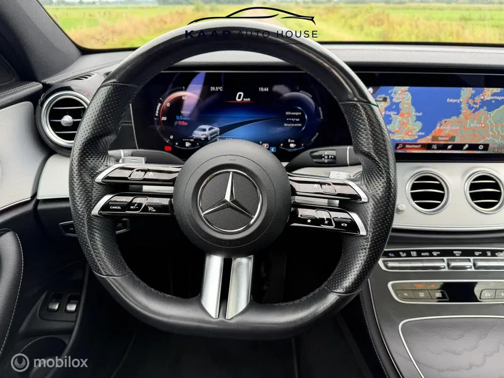 Mercedes-Benz E-Klasse Mercedes E-klasse 300 e AMG uit 2022, foto 10