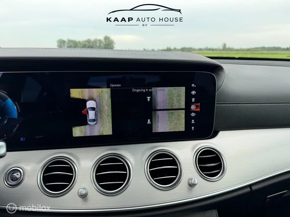 Mercedes-Benz E-Klasse Mercedes E-klasse 300 e AMG uit 2022, foto 13