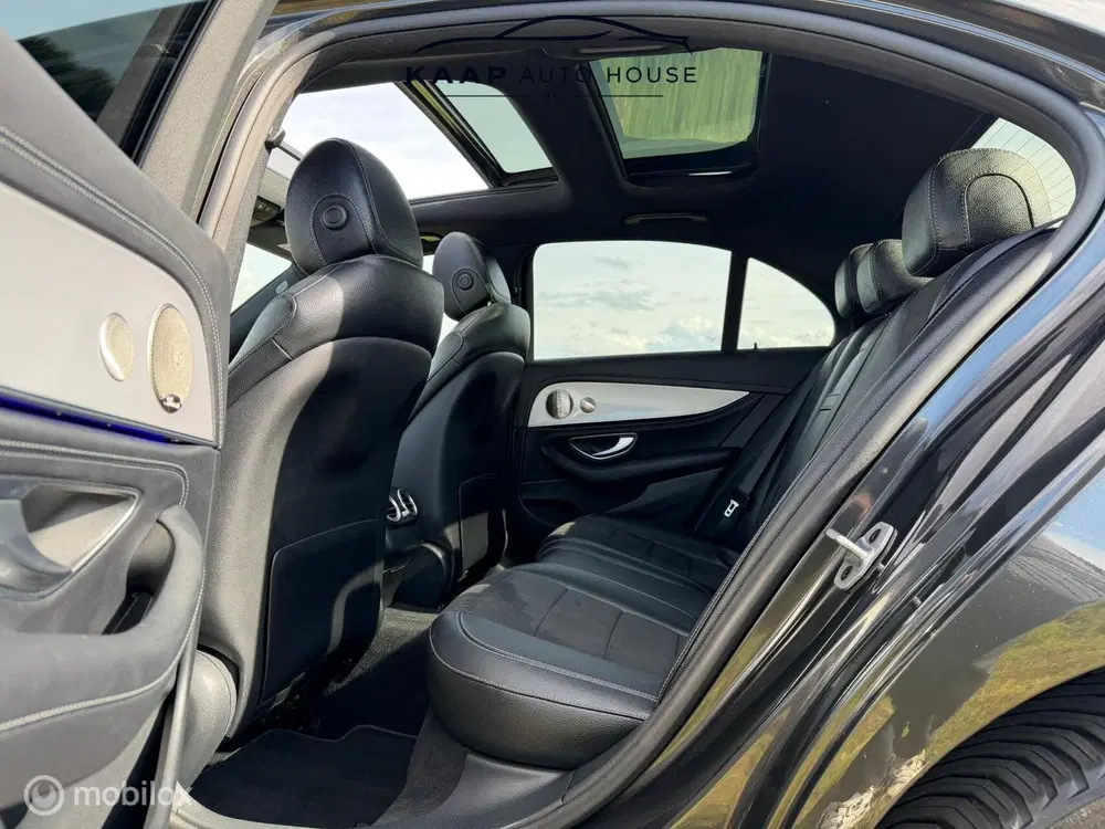 Mercedes-Benz E-Klasse Mercedes E-klasse 300 e AMG uit 2022, foto 8