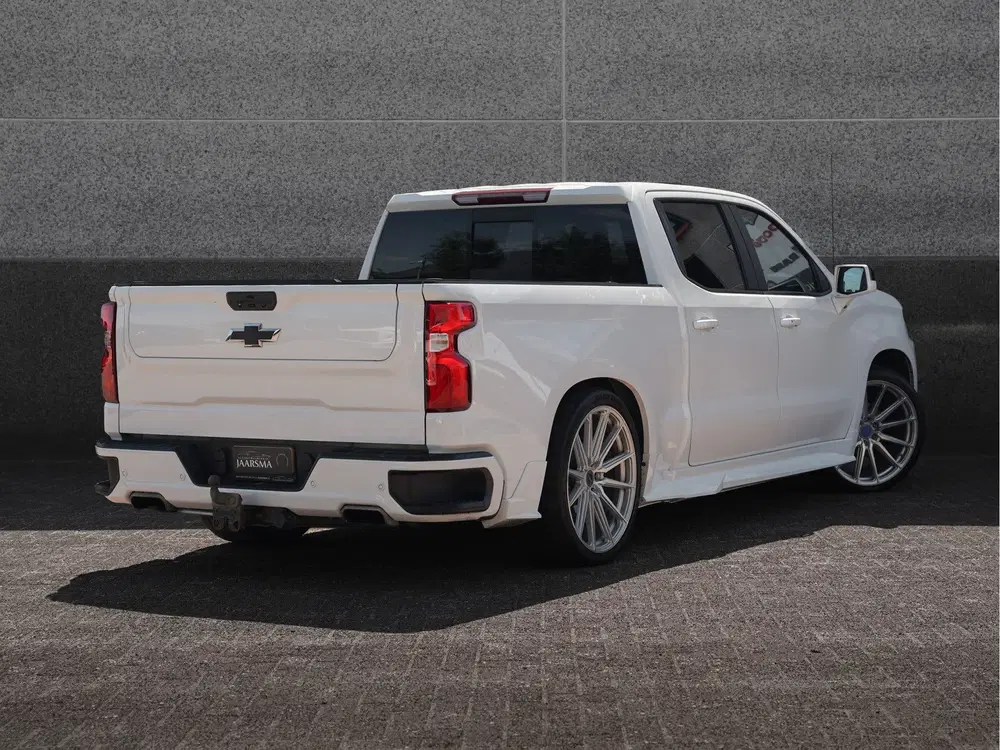 Chevrolet Silverado uit 2021, foto 2