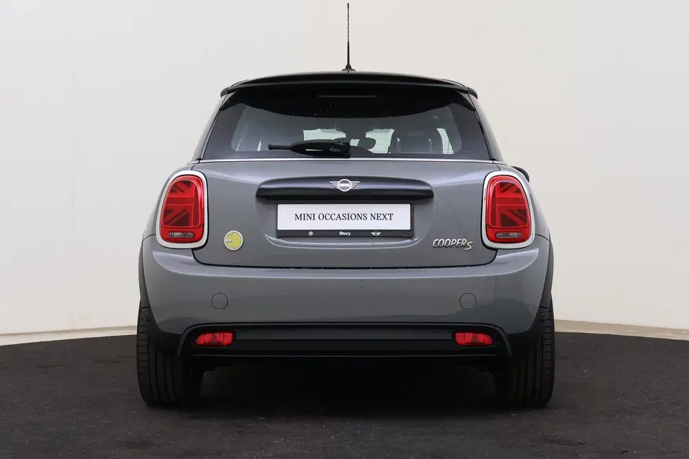 Mini Electric Classic uit 2022, foto 5