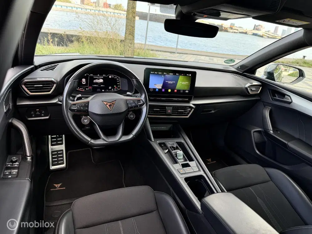 Cupra Leon 2.0 TSI 300 pk uit 2022, foto 14