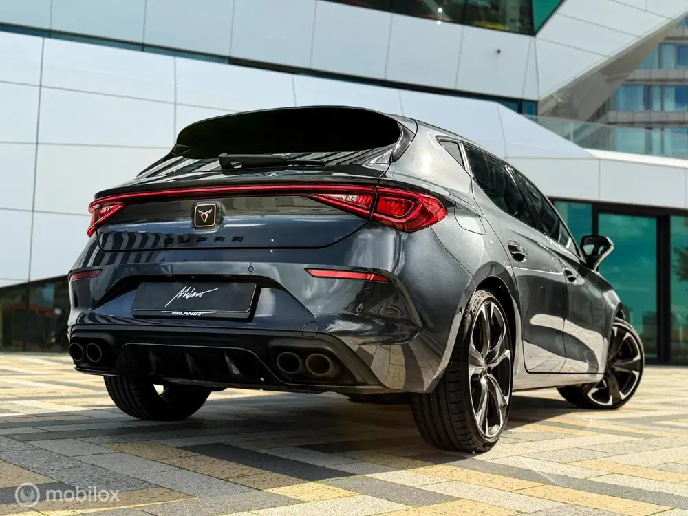 Cupra Leon 2.0 TSI 300 pk uit 2022, foto 2