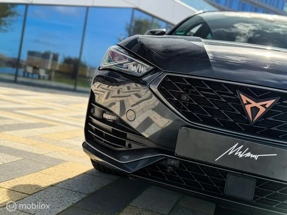 Cupra Leon 2.0 TSI 300 pk uit 2022, foto 8