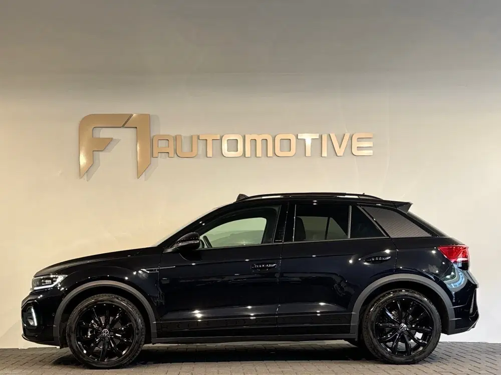 Volkswagen T-Roc 1.5 TSI R-Line Pano uit 2024, foto 12