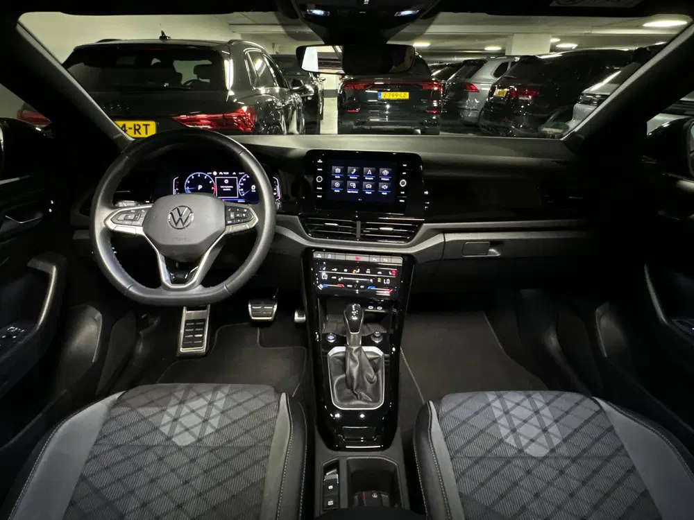 Volkswagen T-Roc 1.5 TSI R-Line Pano uit 2024, foto 4