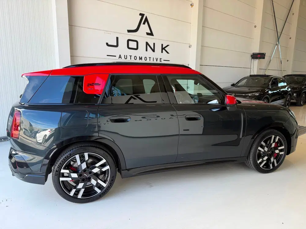 Mini Countryman 2.0 JCW ALL4 John Cooper Works XL uit 2024, foto 4