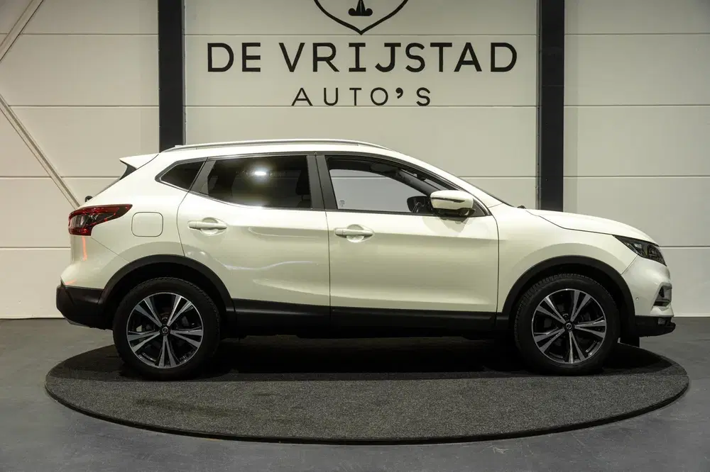 Nissan Qashqai 1.3 DIG-T N-Connecta uit 2019, foto 4