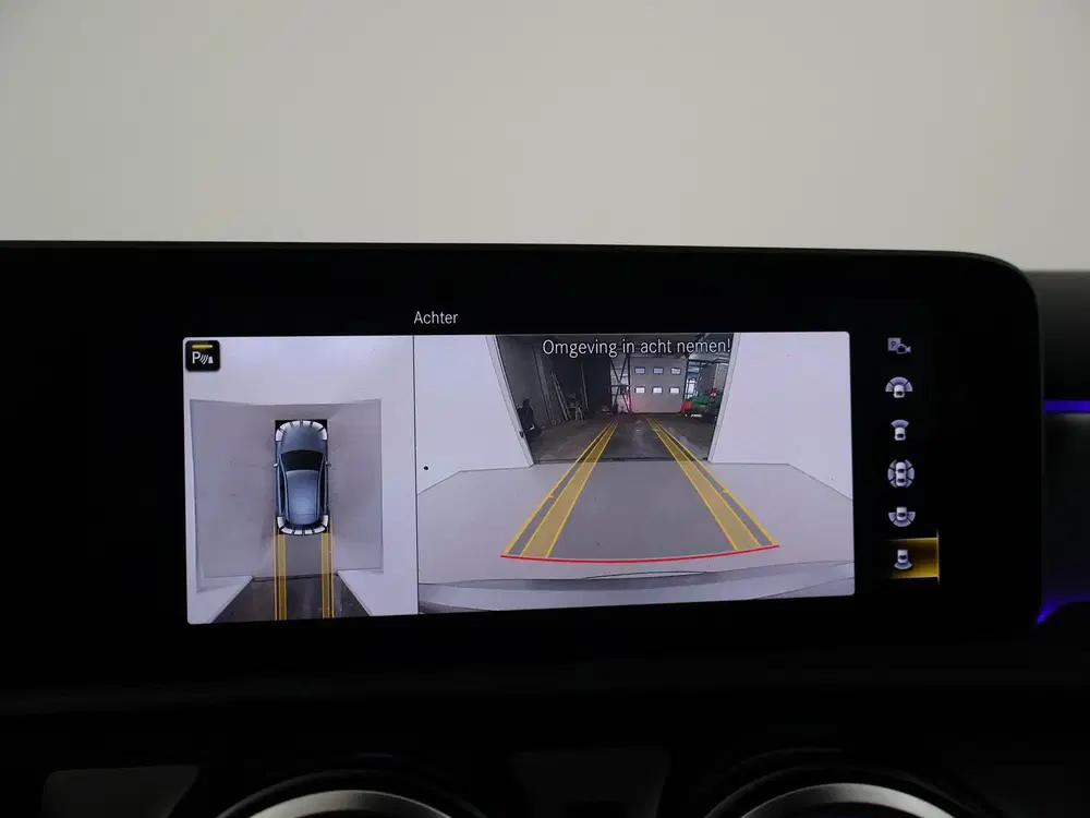 Mercedes-Benz A-Klasse AMG 35 4MATIC 306 PK ORIG NL PANORAMA uit 2020, foto 9