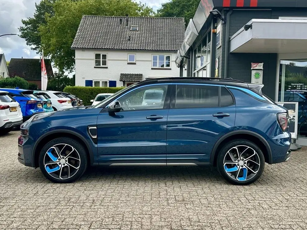 Lynk & Co 01 1.5 PHEV SOH 97% 360 Camera Zwarte hemel uit 2023, foto 13