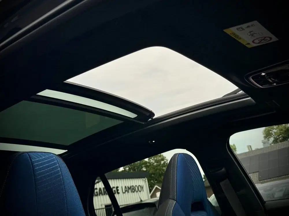Lynk & Co 01 1.5 PHEV SOH 97% 360 Camera Zwarte hemel uit 2023, foto 6