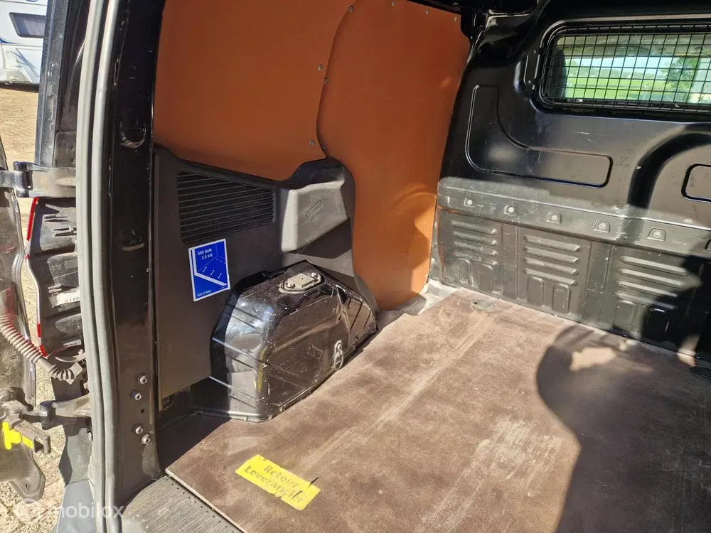 Ford Transit Courier 1.0 Ambiente Start&Stop uit 2020, foto 6