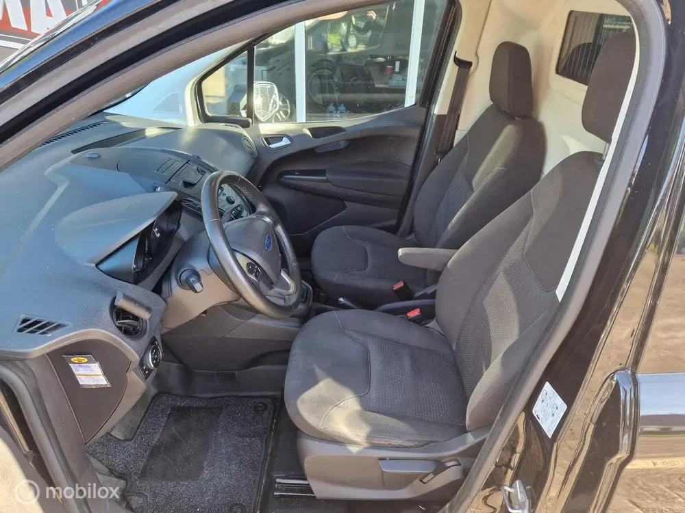 Ford Transit Courier 1.0 Ambiente Start&Stop uit 2020, foto 7