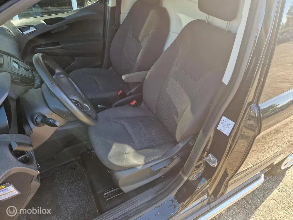 Ford Transit Courier 1.0 Ambiente Start&Stop uit 2020, foto 8